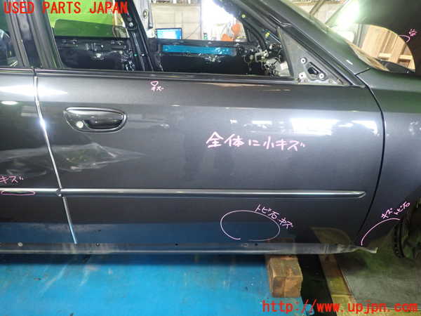 5UPJ-21361230]レガシィ ワゴン(BP5)右前ドア M2E8 中古_m0001.jpg