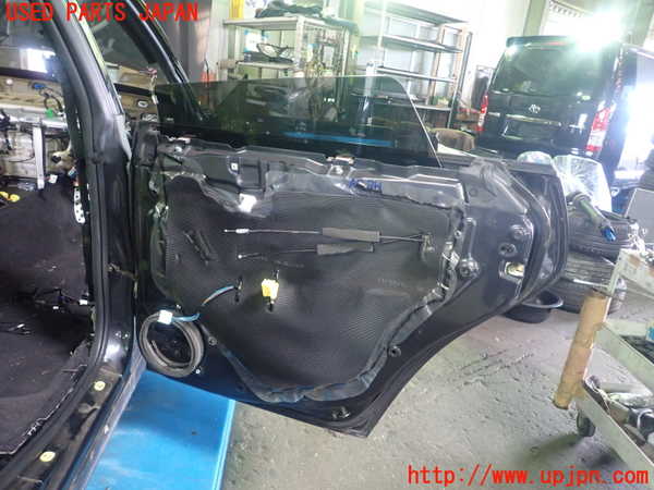 5UPJ-21361290]レガシィ ワゴン(BP5)右後ドア M264 中古_m0003.jpg