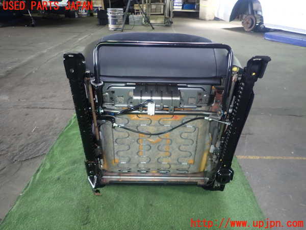 5UPJ-21367065]レガシィ ワゴン(BP5)助手席シート 中古_m0005.jpg