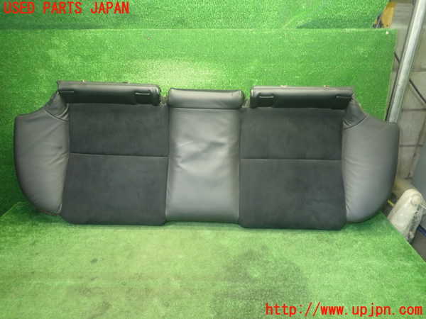 5UPJ-21367385]レガシィ ワゴン(BP5)リアシート 中古_m0004.jpg