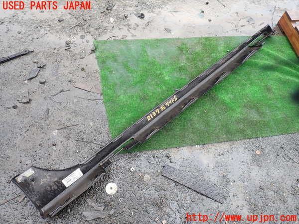 1UPJ-21371392]アウディ・S7 スポーツバック(4GCEUL)左サイドステップ 中古_m0002.jpg