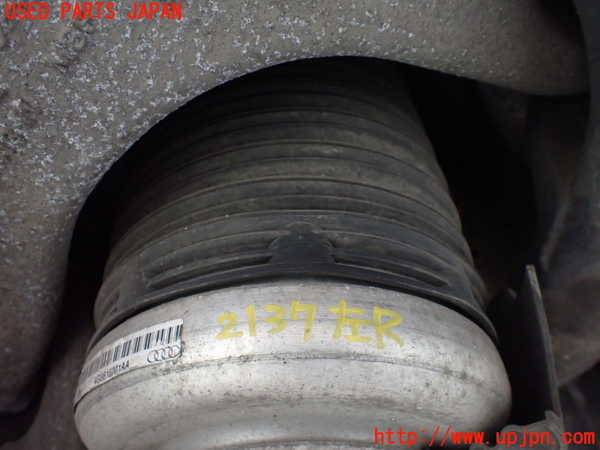 1UPJ-21375105]アウディ・S7 スポーツバック(4GCEUL)左リアスプリング 中古_m0001.jpg