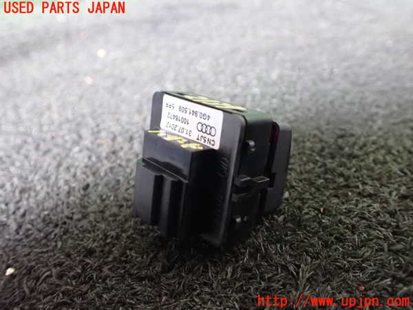 1UPJ-21376290]アウディ・S7 スポーツバック(4GCEUL)ハザードスイッチ 中古_m0002.jpg