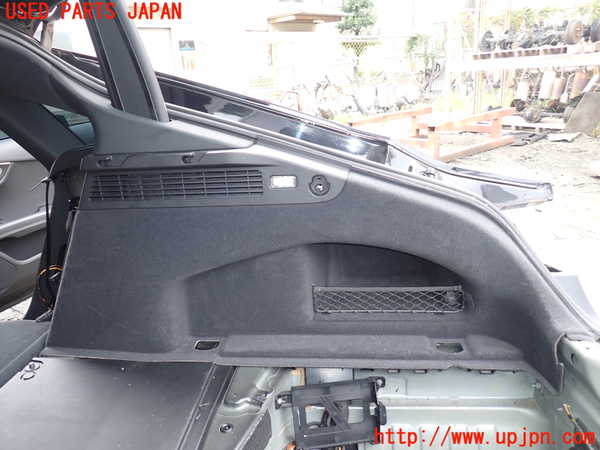 1UPJ-21377675]アウディ・S7 スポーツバック(4GCEUL)右リアピラートリム 中古_m0001.jpg