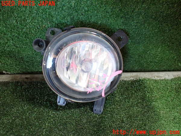 5UPJ-21381182]BMW 118d(1S20 F20)左フォグ 中古_m0001.jpg