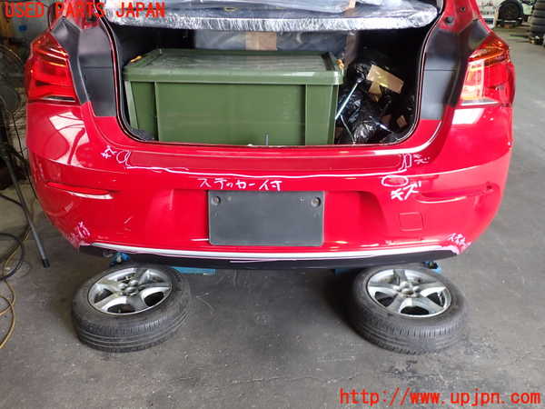 5UPJ-21381610]BMW 118d(1S20 F20)リアバンパー 中古_m0001.jpg