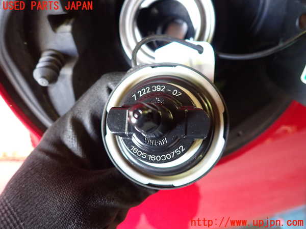 5UPJ-21381690]BMW 118d(1S20 F20)フューエルリッド 中古_m0003.jpg