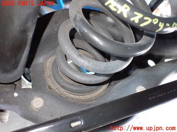5UPJ-21385105]BMW 118d(1S20 F20)左リアスプリング 中古_m0003.jpg