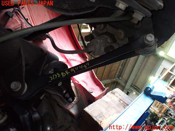 1UPJ-21385325]BMW 118d(1S20 F20)右リアテンションロッド 中古_m0001.jpg