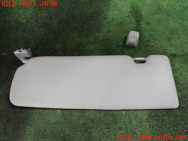5UPJ-21387625]BMW 118d(1S20 F20)室内サンバイザー右側 中古_m0001.jpg