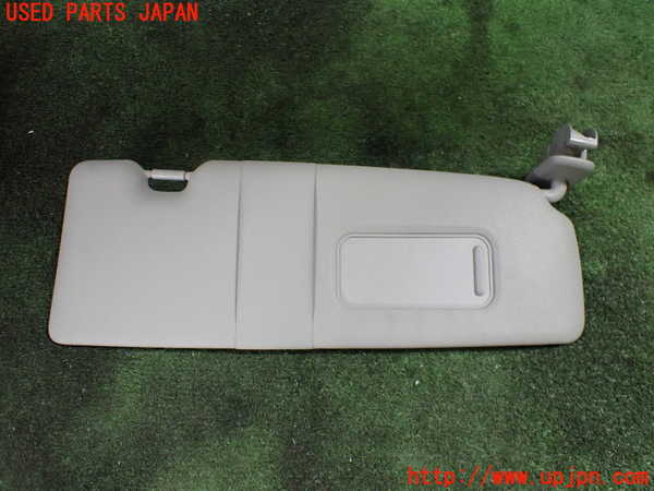 5UPJ-21387625]BMW 118d(1S20 F20)室内サンバイザー右側 中古_m0002.jpg