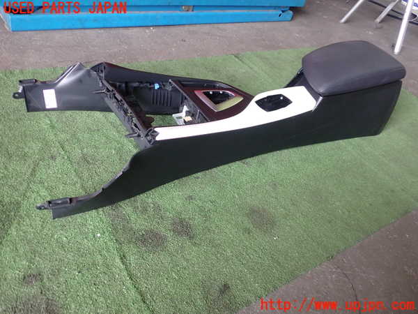 5UPJ-21387540]BMW 118d(1S20 F20)センターコンソール 中古_m0004.jpg