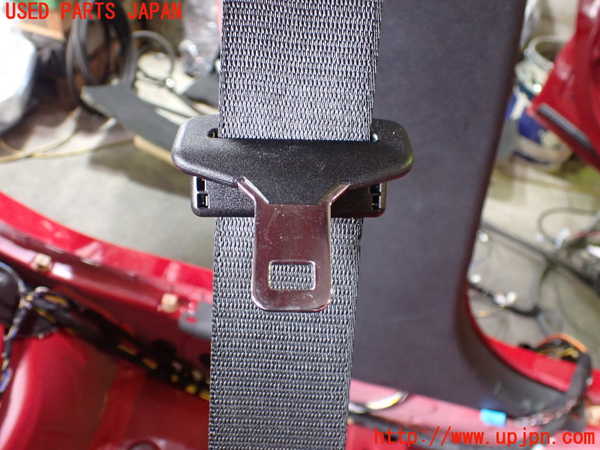 5UPJ-21387075]BMW 118d(1S20 F20)助手席シートベルト 中古_m0002.jpg