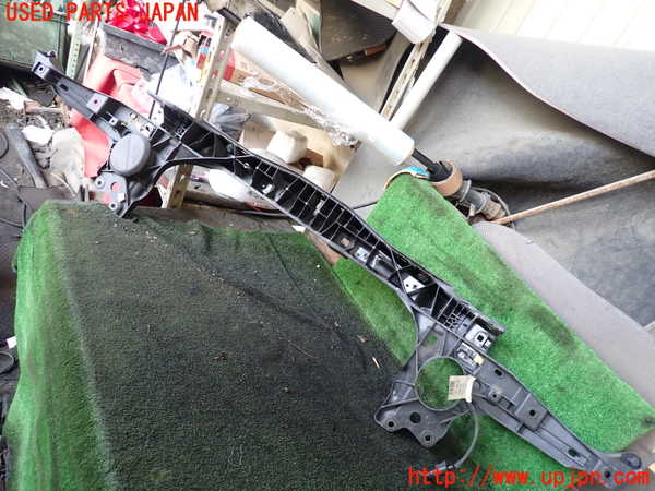 5UPJ-21391040]ポルシェ・カイエン S ハイブリッド(92ACGE)アッパーコアサポート 中古_m0002.jpg