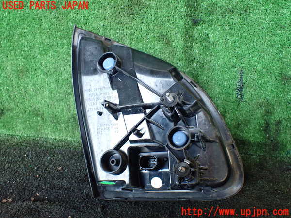 1UPJ-21391550]ポルシェ・カイエン S ハイブリッド(92ACGE)右リアフィニッシャー 中古_m0003.jpg