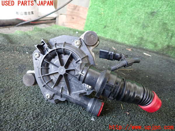 5UPJ-21392590]ポルシェ・カイエン S ハイブリッド(92ACGE)エアポンプ 中古_m0002.jpg