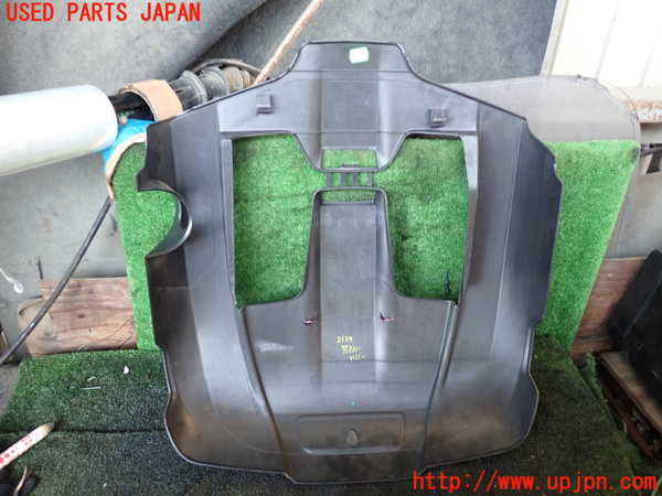 1UPJ-21392160]ポルシェ・カイエン S ハイブリッド(92ACGE)エンジンアッパーカバー 中古_m0003.jpg