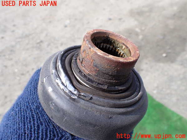 5UPJ-21393410]ポルシェ・カイエン S ハイブリッド(92ACGE)リアプロペラシャフト 中古_m0002.jpg