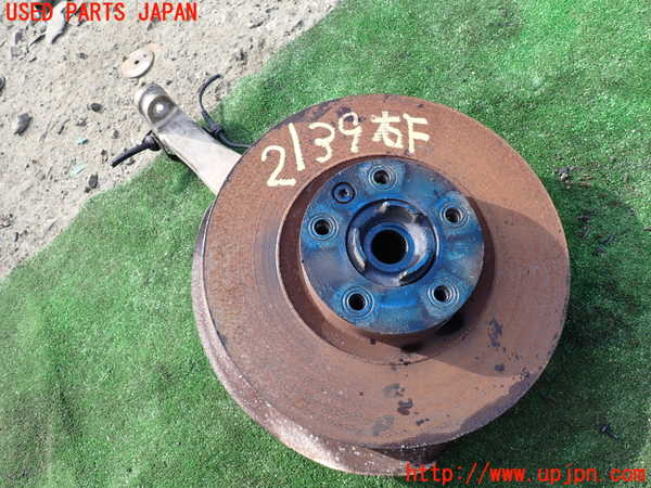 1UPJ-21394290]ポルシェ・カイエン S ハイブリッド(92ACGE)右フロントナックルハブ 中古_m0001.jpg