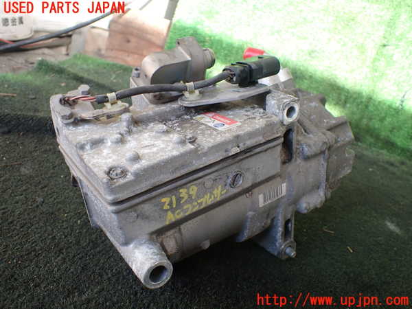 1UPJ-21396025]ポルシェ・カイエン S ハイブリッド(92ACGE)エアコンコンプレッサー 中古_m0001.jpg