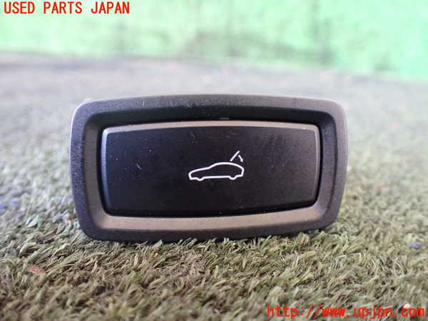 5UPJ-21396308]ポルシェ・カイエン S ハイブリッド(92ACGE)スイッチ3 (バックドアオープナー) 中古_m0001.jpg
