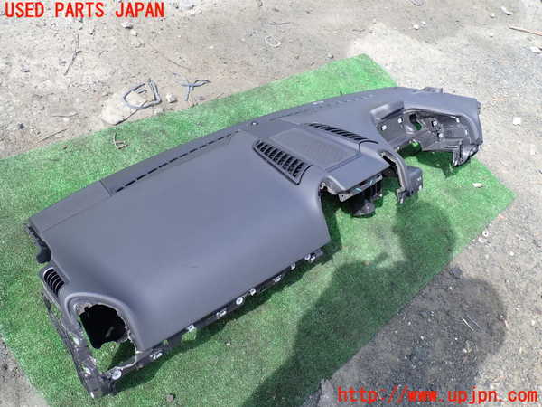 5UPJ-21397505]ポルシェ・カイエン S ハイブリッド(92ACGE)ダッシュボード 中古_m0003.jpg