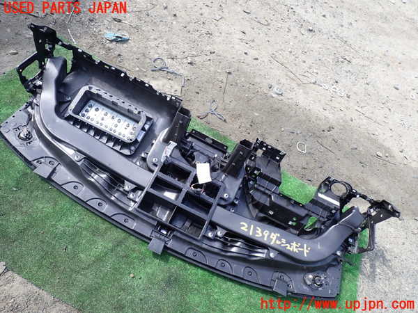 5UPJ-21397505]ポルシェ・カイエン S ハイブリッド(92ACGE)ダッシュボード 中古_m0005.jpg