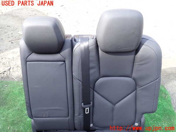 1UPJ-21397175]ポルシェ・カイエン S ハイブリッド(92ACGE)左2列目シート 中古_m0002.jpg