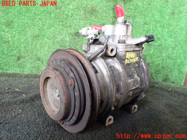 1UPJ-21406025]ランクル70系(HZJ73HV)エアコンコンプレッサー 中古_m0001.jpg