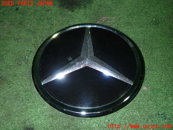 1UPJ-21411631]ベンツ C220 d ステーションワゴン(S205)(205204)エンブレム1 中古_m0001.jpg