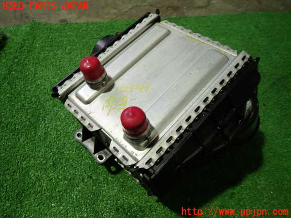 1UPJ-21412451]ベンツ C220 d ステーションワゴン(S205)(205204)インタークーラー1 中古_m0002.jpg
