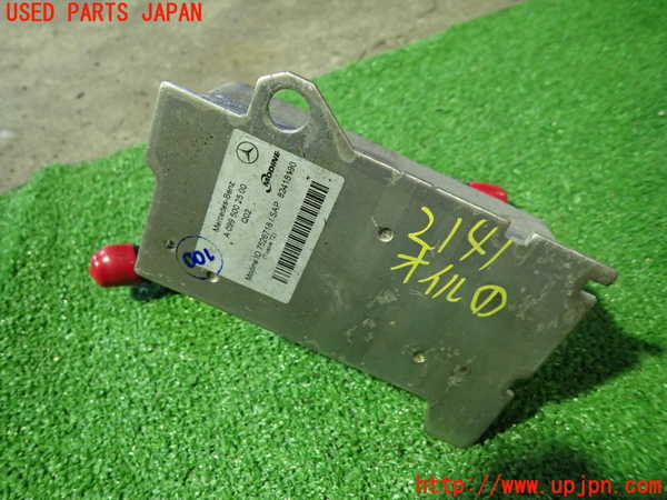 1UPJ-21412481]ベンツ C220 d ステーションワゴン(S205)(205204)オイルクーラー1 中古_m0003.jpg