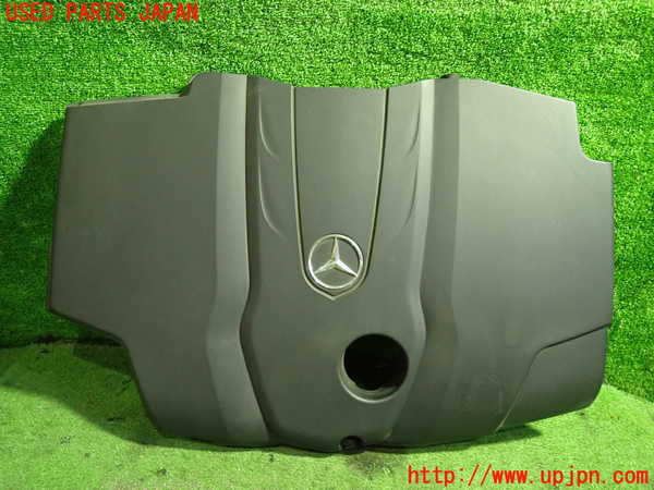 1UPJ-21412160]ベンツ C220 d ステーションワゴン(S205)(205204)エンジンアッパーカバー 中古_m0001.jpg