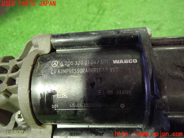 1UPJ-21415535]ベンツ C220 d ステーションワゴン(S205)(205204)エアサスポンプ 中古_m0003.jpg