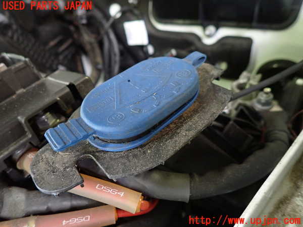 1UPJ-21416791]ベンツ C220 d ステーションワゴン(S205)(205204)ウォッシャータンク1 中古_m0002.jpg