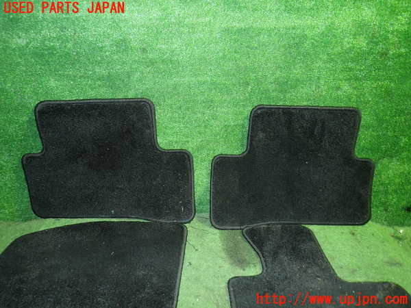 1UPJ-21417800]ベンツ C220 d ステーションワゴン(S205)(205204)フロアマット 中古_m0002.jpg
