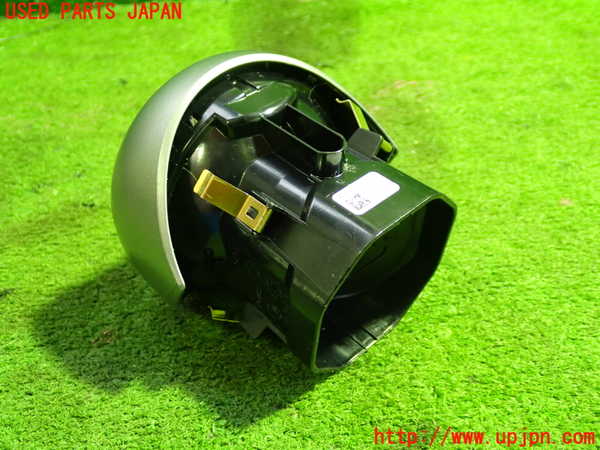 1UPJ-21417527]ベンツ C220 d ステーションワゴン(S205)(205204)エアコン吹き出し口2（左） 中古_m0003.jpg