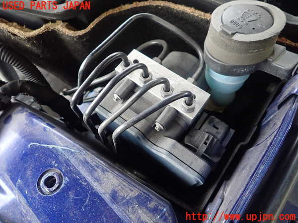 5UPJ-21424040]マセラティ・ギブリ(MG30B)ABSアクチュエーター 中古_m0001.jpg