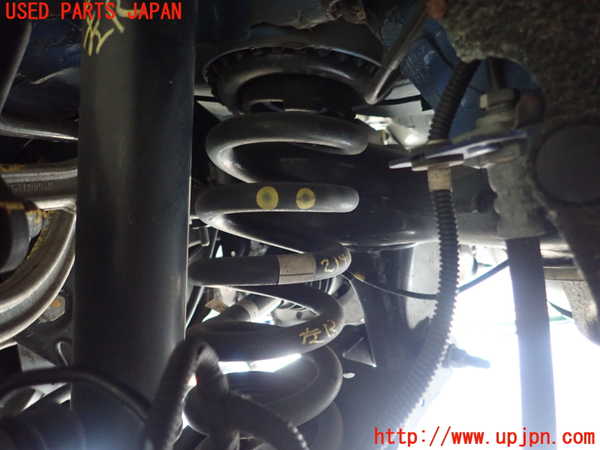 1UPJ-21425105]マセラティ・ギブリ(MG30B)左リアスプリング 中古_m0001.jpg