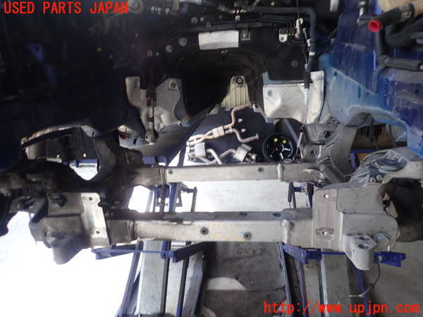 5UPJ-21425285]マセラティ・ギブリ(MG30B)フロントメンバー 中古_m0002.jpg