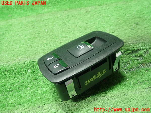 1UPJ-21426245]マセラティ・ギブリ(MG30B)左前パワーウィンドウスイッチ 中古_m0002.jpg