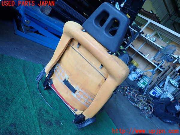 5UPJ-21437065]アウトビアンキ・A112(112A2)助手席シート 【ジャンク】_m0004.jpg