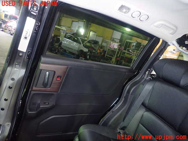 5UPJ-21441290]オデッセイ ハイブリッド(e：HEV)(RC4)右後ドア AGC M8L3 中古_m0005.jpg