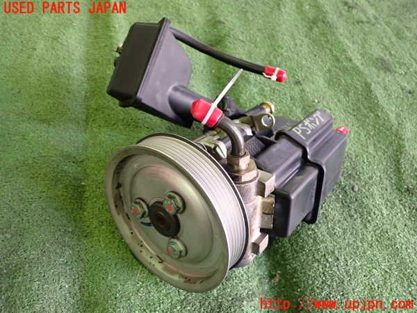 5UPJ-21454250]ポルシェ・ボクスター(98665)パワステポンプ 中古_m0003.jpg