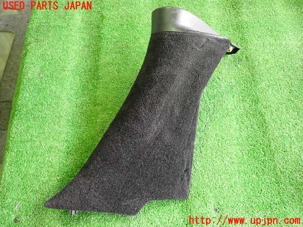 5UPJ-21457675]ポルシェ・ボクスター(98665)右リアピラートリム 中古_m0001.jpg
