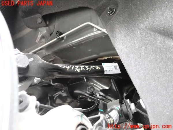 5UPJ-21475146]テスラ・モデル 3(3L13T)右リアアッパーアーム1 中古_m0001.jpg