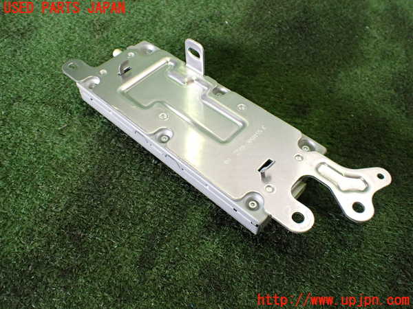 5UPJ-21476148]テスラ・モデル 3(3L13T)コンピューター3 (1079754-00-D) 中古_m0002.jpg
