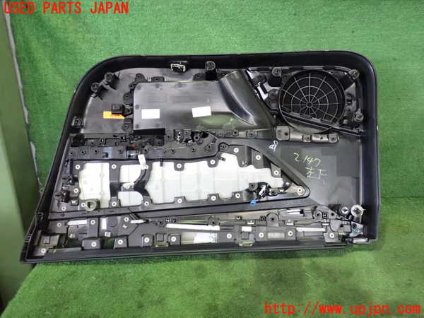 5UPJ-21471264]テスラ・モデル 3(3L13T)左前ドア内張り 中古_m0002.jpg
