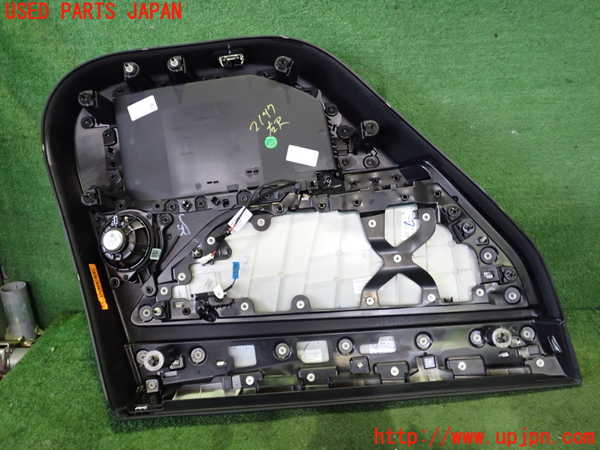 2UPJ-21471294]テスラ・モデル 3(3L13T)右後ドア内張り 中古_m0002.jpg