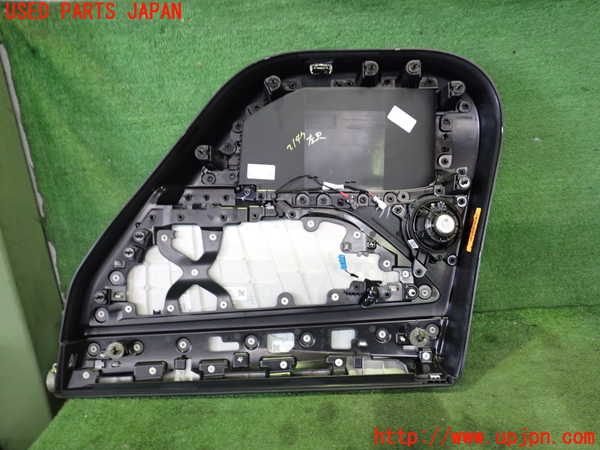 5UPJ-21471324]テスラ・モデル 3(3L13T)左後ドア内張り 中古_m0002.jpg